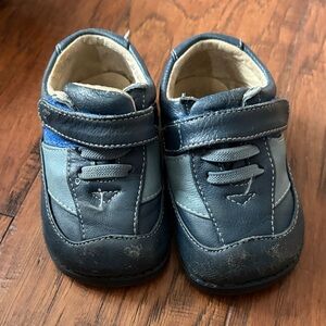 See Kai Run Navy and Gray Kids Sneakers
